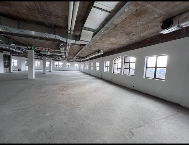 886M² OFFICE TO LET IN CENTURY CITY
